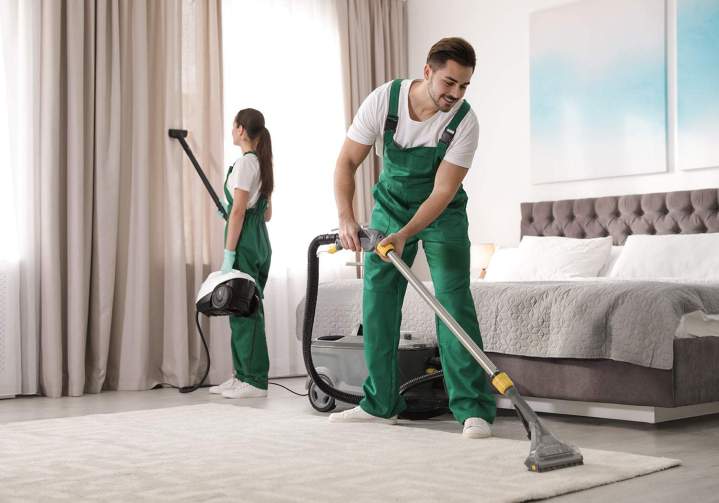 Une aide à domicile personnalisée pour vous assister au quotidien